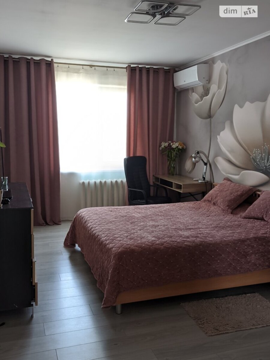1к метро Деміївська фото 1 1к метро Деміївська фото 1