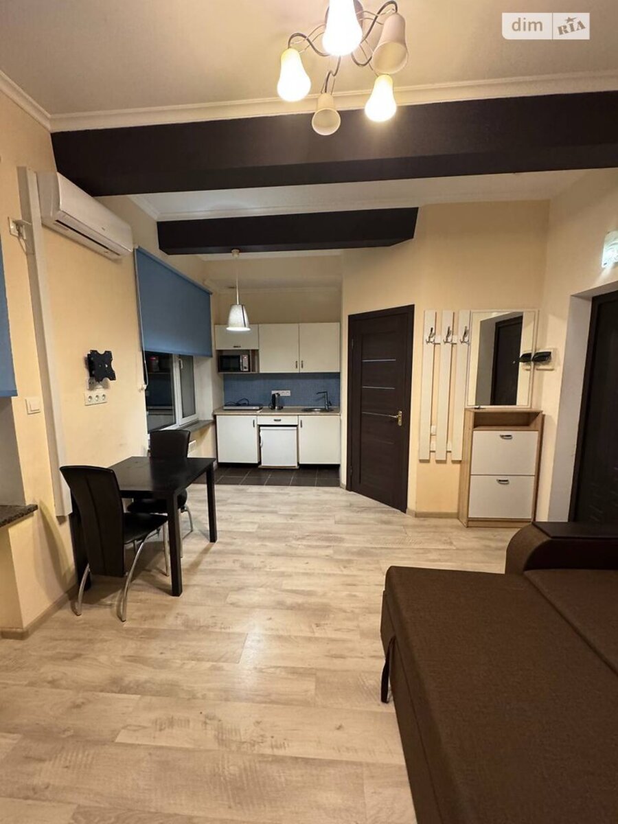 Rent out 1-room apartment. Киев, Межигірська, 78 — photo 6