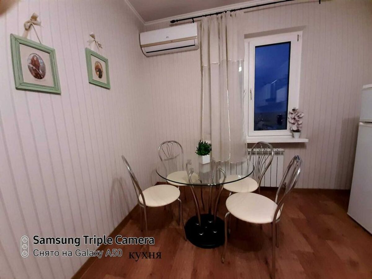 2к метро Осокорки фото 1 2к метро Осокорки фото 1