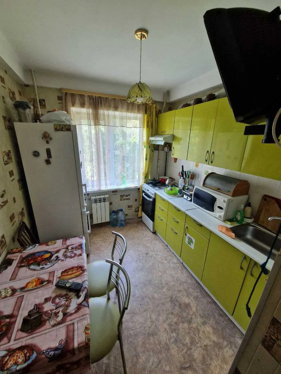 2-к квартира Дарницька площа фото 1 2-к квартира Дарницька площа фото 1