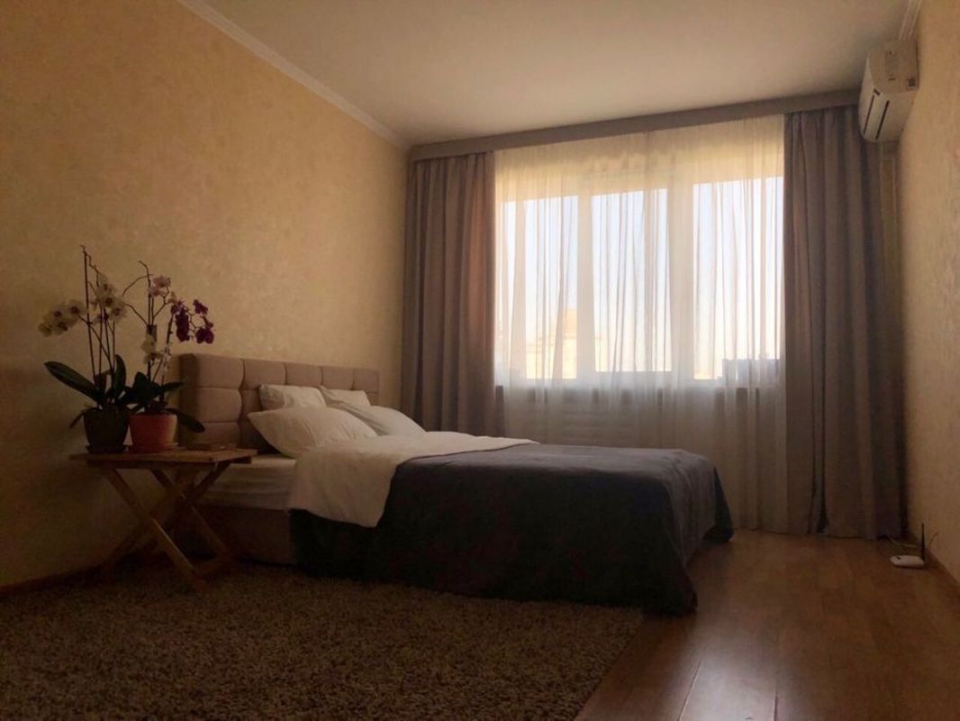 Здається квартира Київ, Дарницький, ул. Санаторная, 18, м. Дарниця фото 1 Здається квартира Київ, Дарницький, ул. Санаторная, 18, м. Дарниця фото 1
