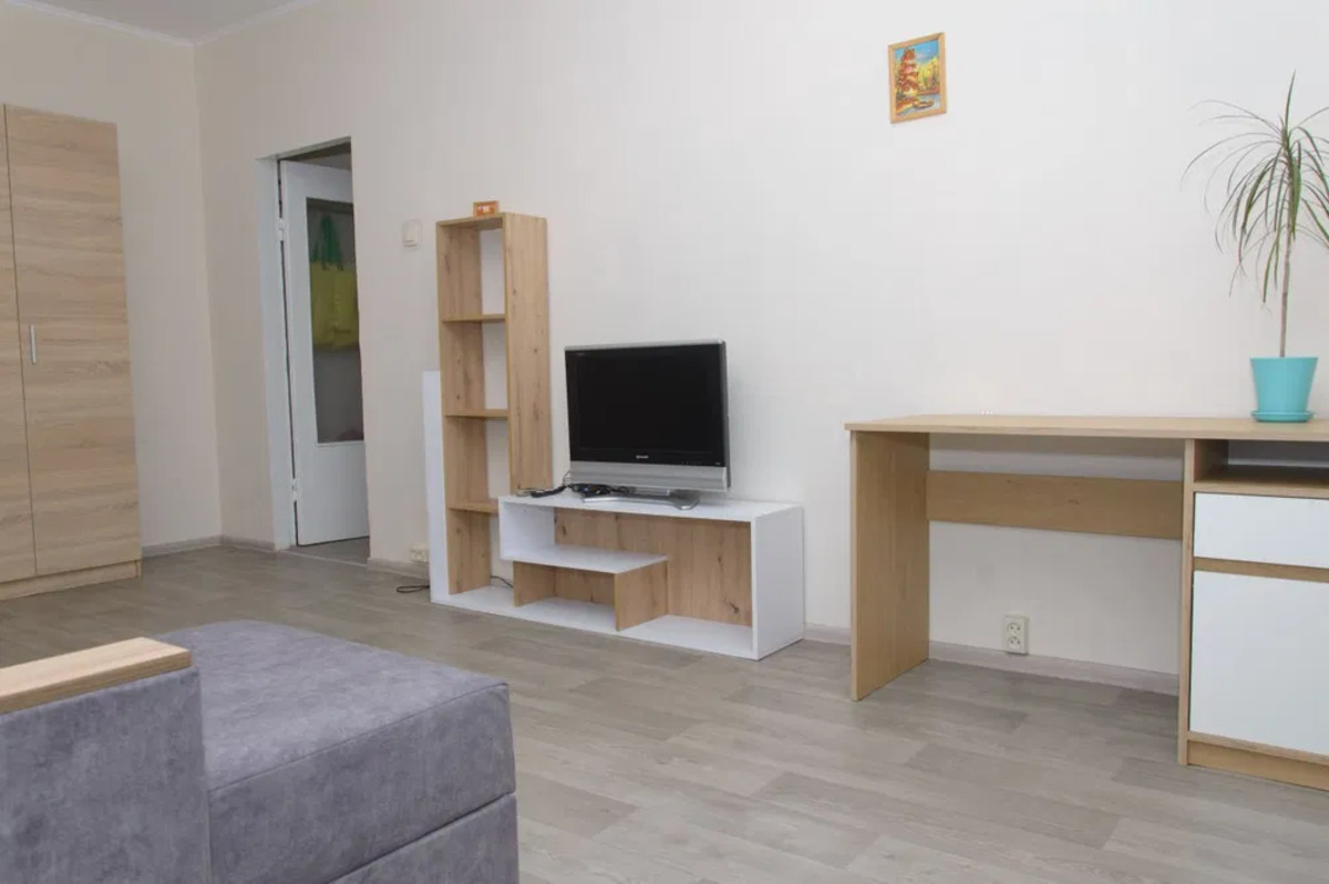 2к метро Осокорки фото 1 2к метро Осокорки фото 1