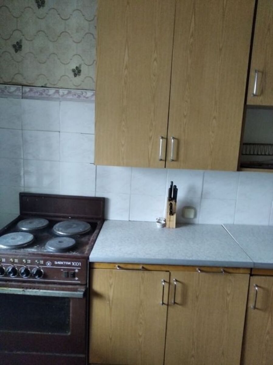 2к метро Харківська фото 1 2к метро Харківська фото 1