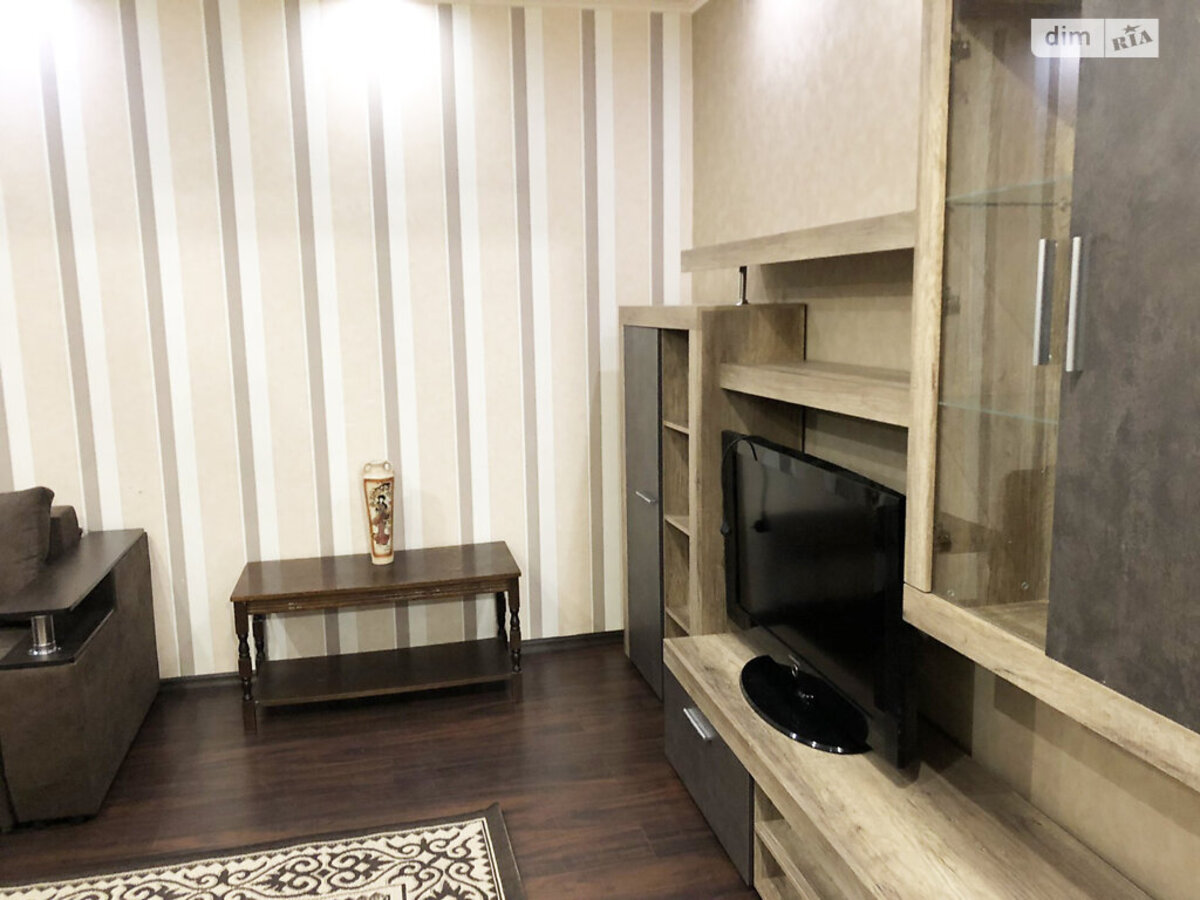 Rent out 2-room apartment. Киев, Ахматової, 6 — photo 18