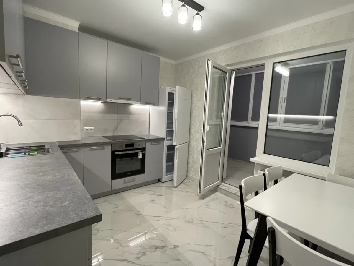 1 к метро Червоний хутір фото 1 1 к метро Червоний хутір фото 1