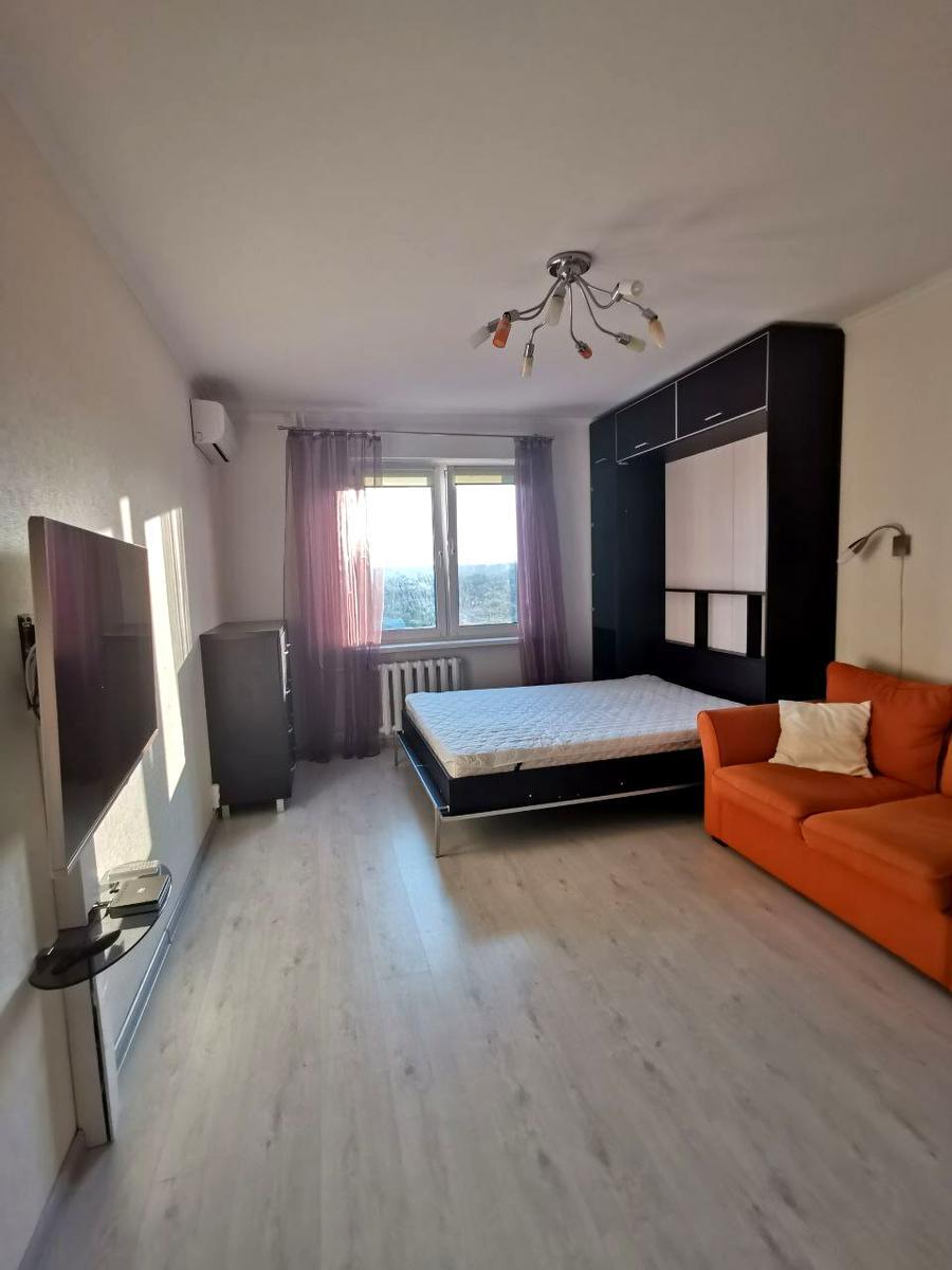 1к метро Осокорки фото 1 1к метро Осокорки фото 1