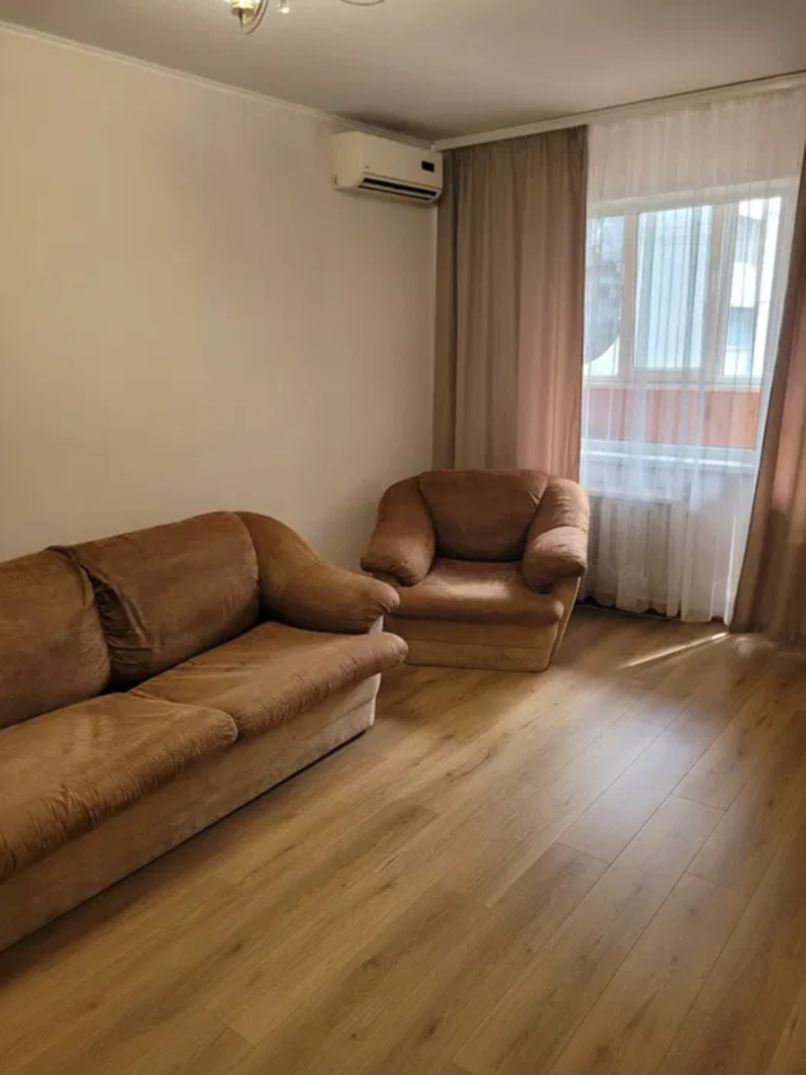 2к квартира. м. Харківська. фото 1 2к квартира. м. Харківська. фото 1