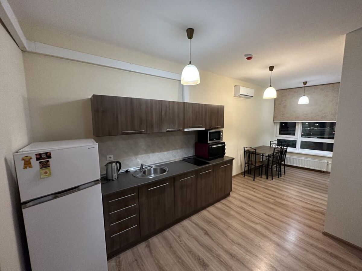 Євродвушка на м. Славутич. фото 1 Євродвушка на м. Славутич. фото 1