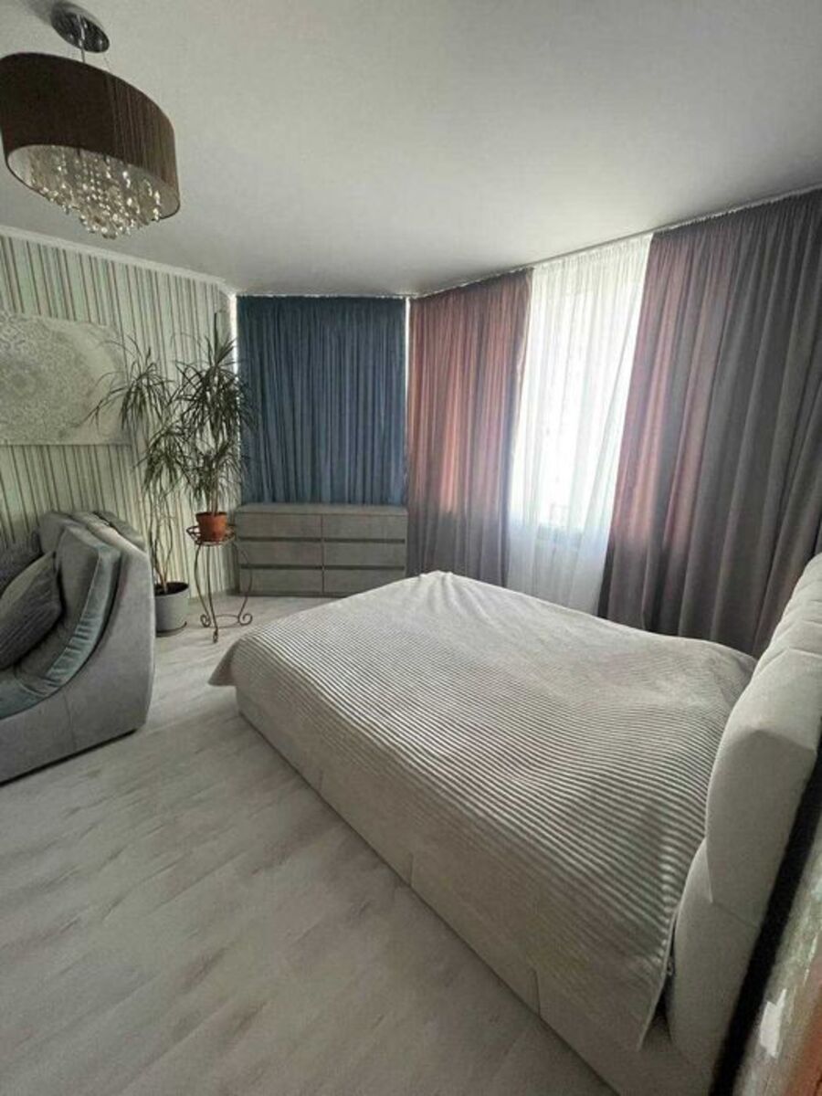 2-к на Драгоманова фото 1 2-к на Драгоманова фото 1