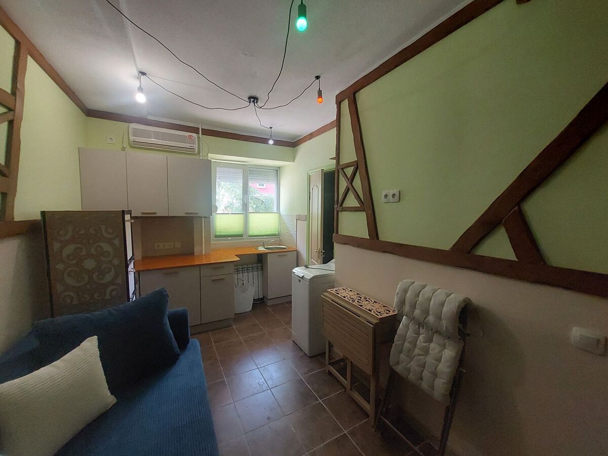 1к метро Університет фото 1 1к метро Університет фото 1