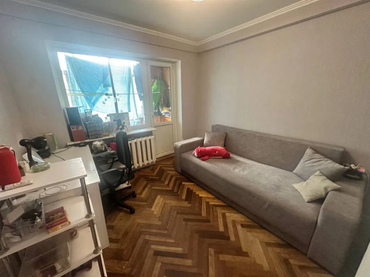 2к метро Нивки фото 1 2к метро Нивки фото 1