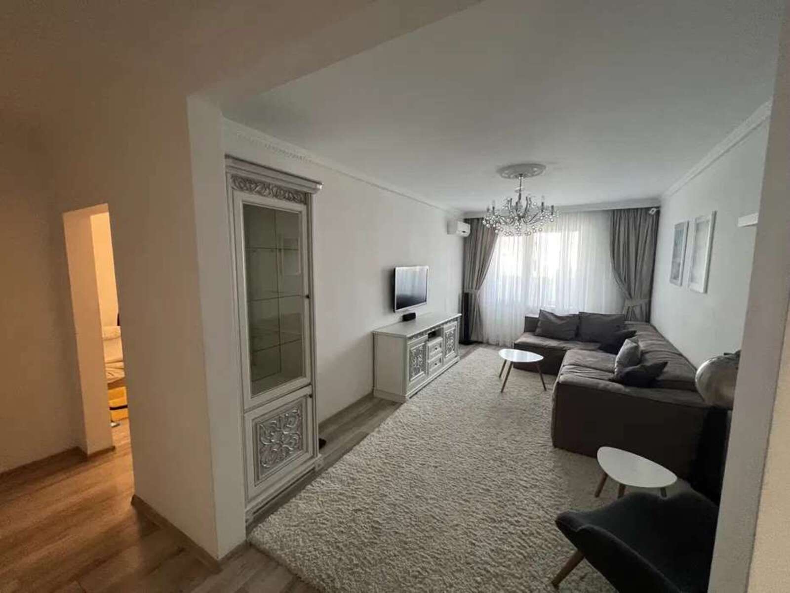 Здається квартира Київ, Подільський, пр. Правды, 31а фото 1 Здається квартира Київ, Подільський, пр. Правды, 31а фото 1