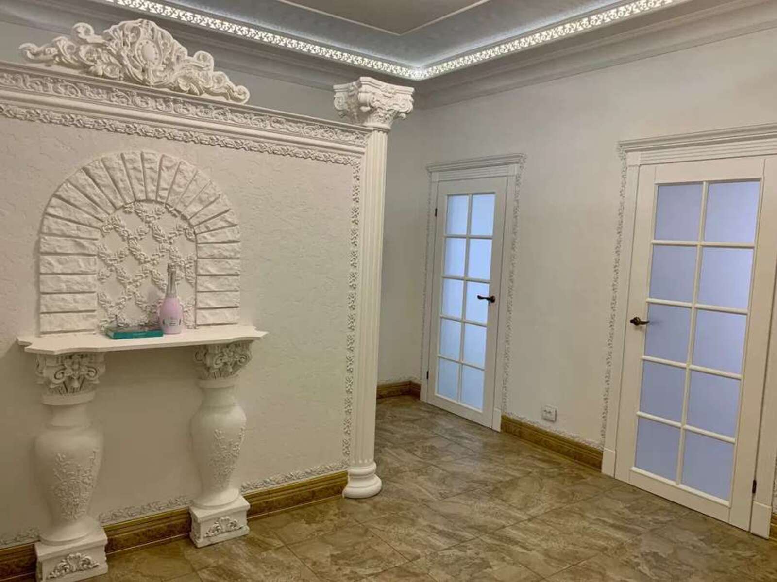 Здається квартира Київ, Шевченківський, ул. Златоустовская, 16 фото 1 Здається квартира Київ, Шевченківський, ул. Златоустовская, 16 фото 1