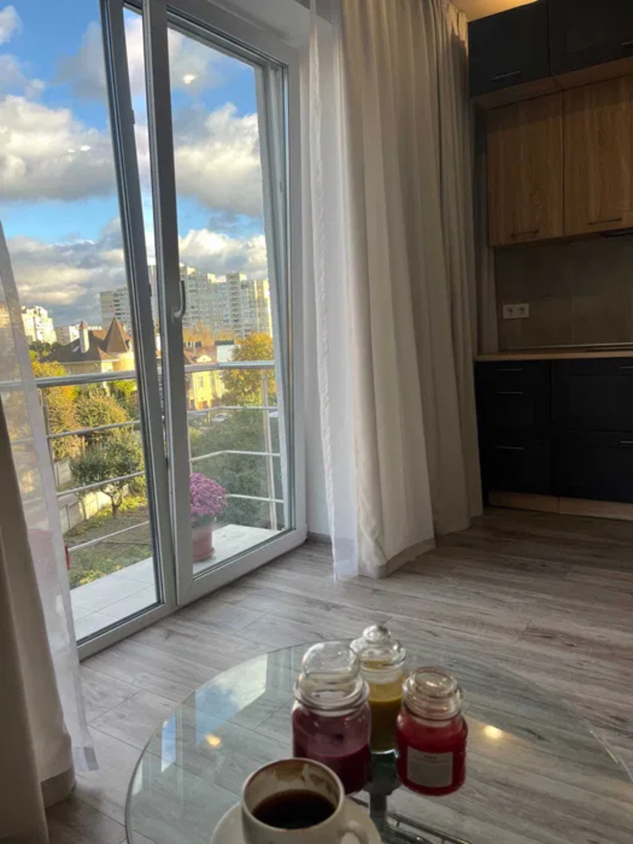 Rent out 1-room apartment. Киев, Осіння, 71 — photo 7