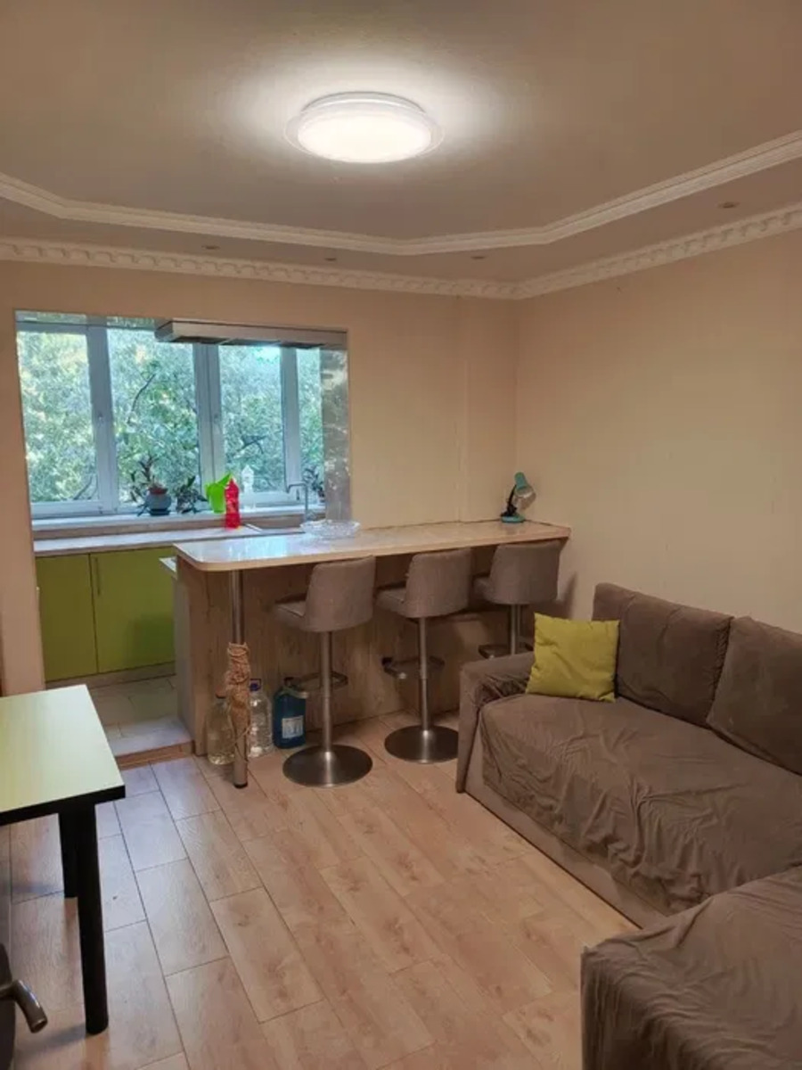 2к метро Харківська фото 1 2к метро Харківська фото 1