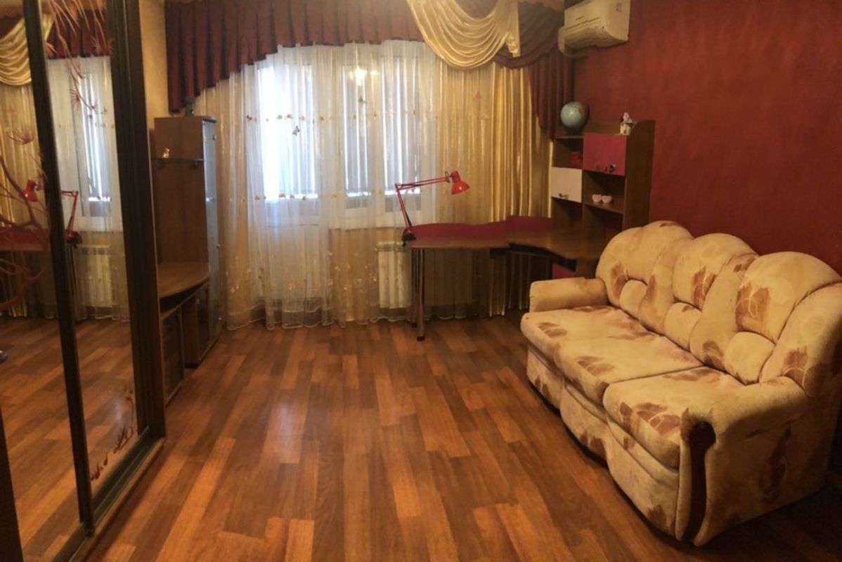 Здається квартира Київ, Дарницький, Позняки, ул. Соломии Крушельницкой, 3, м. Осокорки фото 1 Здається квартира Київ, Дарницький, Позняки, ул. Соломии Крушельницкой, 3, м. Осокорки фото 1