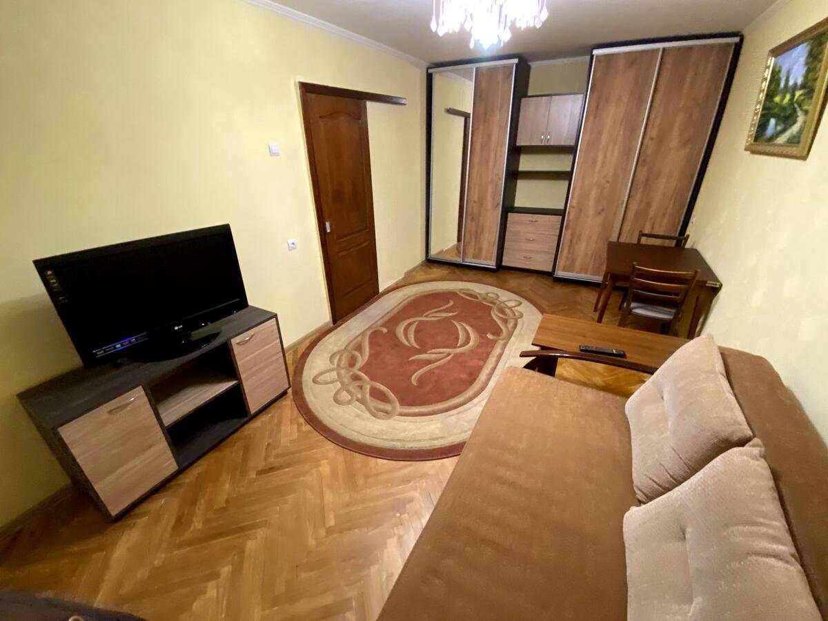 2к метро ЛІвобережна фото 1 2к метро ЛІвобережна фото 1