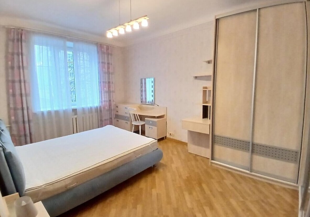 Rent out 3-room apartment. Киев, в Юлії Здановської, 22/15 — photo 3