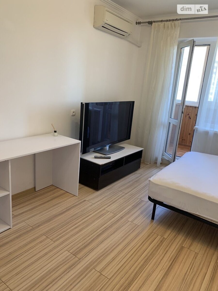 1� ����� ������� ���� 1