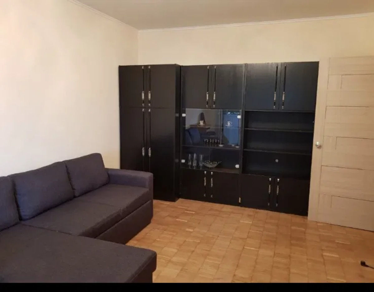 2к метро Вирлиця фото 1 2к метро Вирлиця фото 1