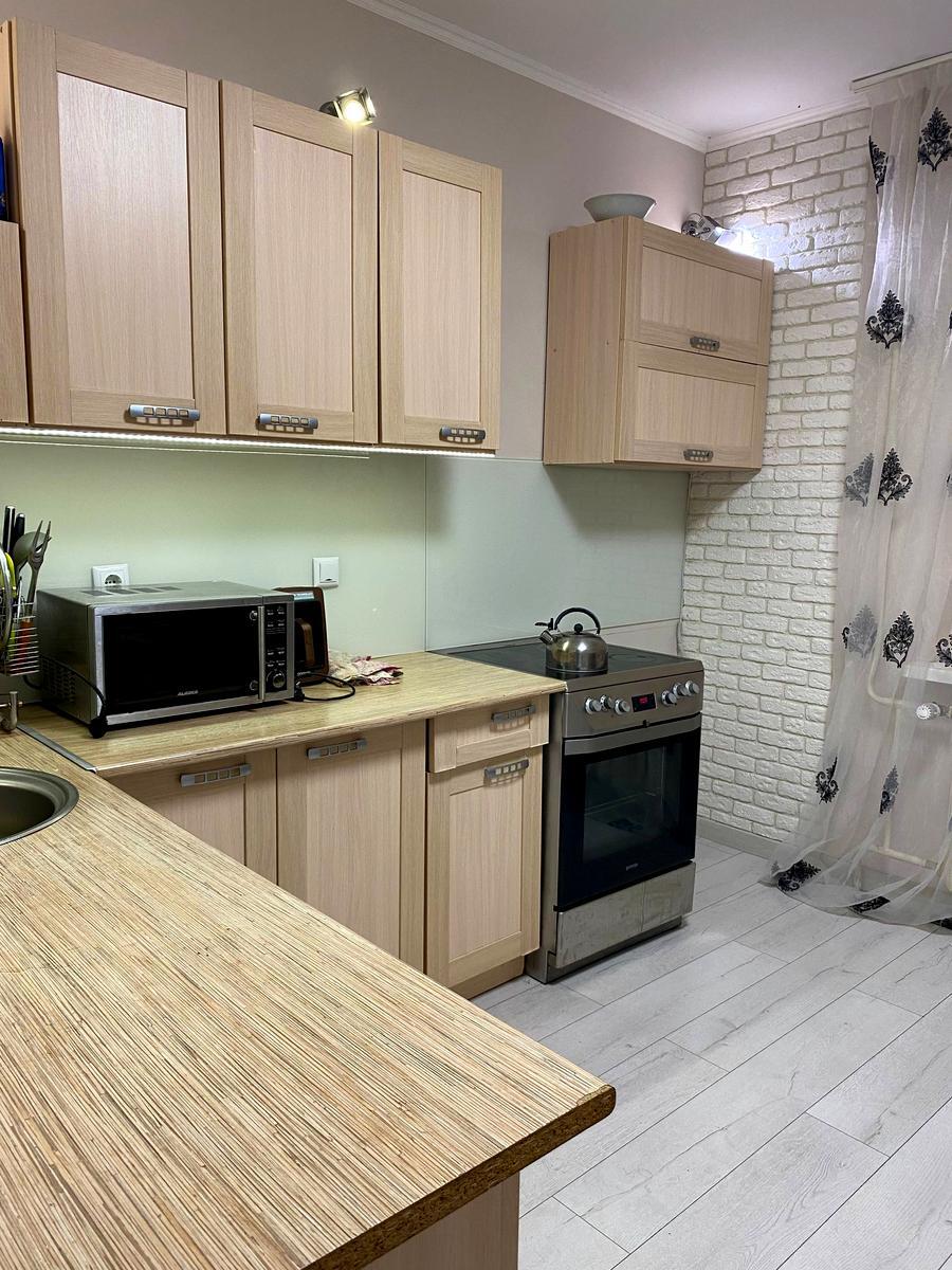 2к метро Позняки фото 1 2к метро Позняки фото 1