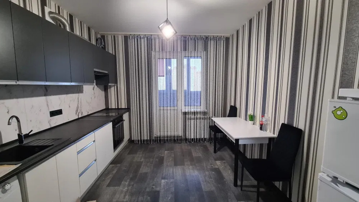 1к метро Осокорки фото 1 1к метро Осокорки фото 1