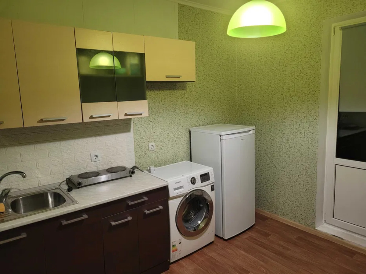 Rent out 1-room apartment. Киев, Чавдар, 38 — photo 4