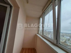 2 к квартира метро Позняки фото 18 2 к квартира метро Позняки фото 18