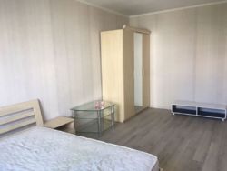 Здається квартира Київ, Дарницький, Осокорки, ул. Урловская, 1/8, м. Позняки фото 1 Здається квартира Київ, Дарницький, Осокорки, ул. Урловская, 1/8, м. Позняки фото 1