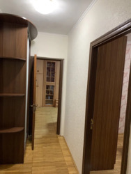 2к квартира метро Харківська фото 1 2к квартира метро Харківська фото 1