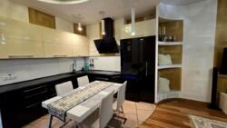 3� � �� RiverStone ���� 3