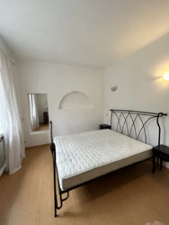 2к метро Університет фото 14 2к метро Університет фото 14