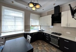 Шикарна 2-к квартира на вул. Бульварно-Кудрявська 31а фото 3 Шикарна 2-к квартира на вул. Бульварно-Кудрявська 31а фото 3