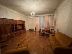 Здається квартира Київ, Печерський, ул. Шелковичная, 10 фото 1 Здається квартира Київ, Печерський, ул. Шелковичная, 10 фото 1