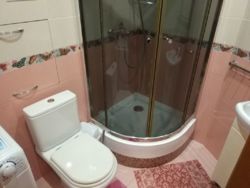 Уютная 2 к.квартира с видом на парк и озеро.ЖК КОРОНА фото 3 Уютная 2 к.квартира с видом на парк и озеро.ЖК КОРОНА фото 3