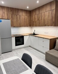 2� ����� �� Seven ���� 1