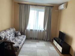 Здається квартира Київ, Дарницький, Позняки, ул. Бориса Гмыри, 12б, м. Осокорки фото 1 Здається квартира Київ, Дарницький, Позняки, ул. Бориса Гмыри, 12б, м. Осокорки фото 1