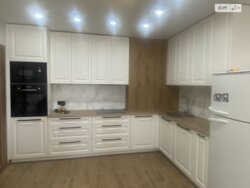 2к біля метро Харківська фото 1 2к біля метро Харківська фото 1