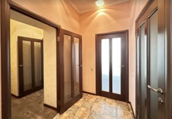 Шикарна 2-к квартира на вул. Бульварно-Кудрявська 31а фото 6 Шикарна 2-к квартира на вул. Бульварно-Кудрявська 31а фото 6