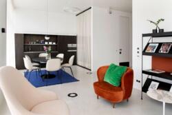 2� � �� River Stone ���� 1