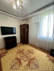 2к метро Васильківська фото 2 2к метро Васильківська фото 2
