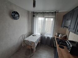 2к метро Деміївська фото 1 2к метро Деміївська фото 1