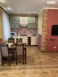 1к метро Університет фото 2 1к метро Університет фото 2