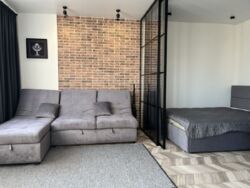 1   쳿  West House  6