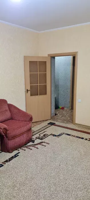 2-кімнатна на Великочернеччинській,35 фото 1 2-кімнатна на Великочернеччинській,35 фото 1