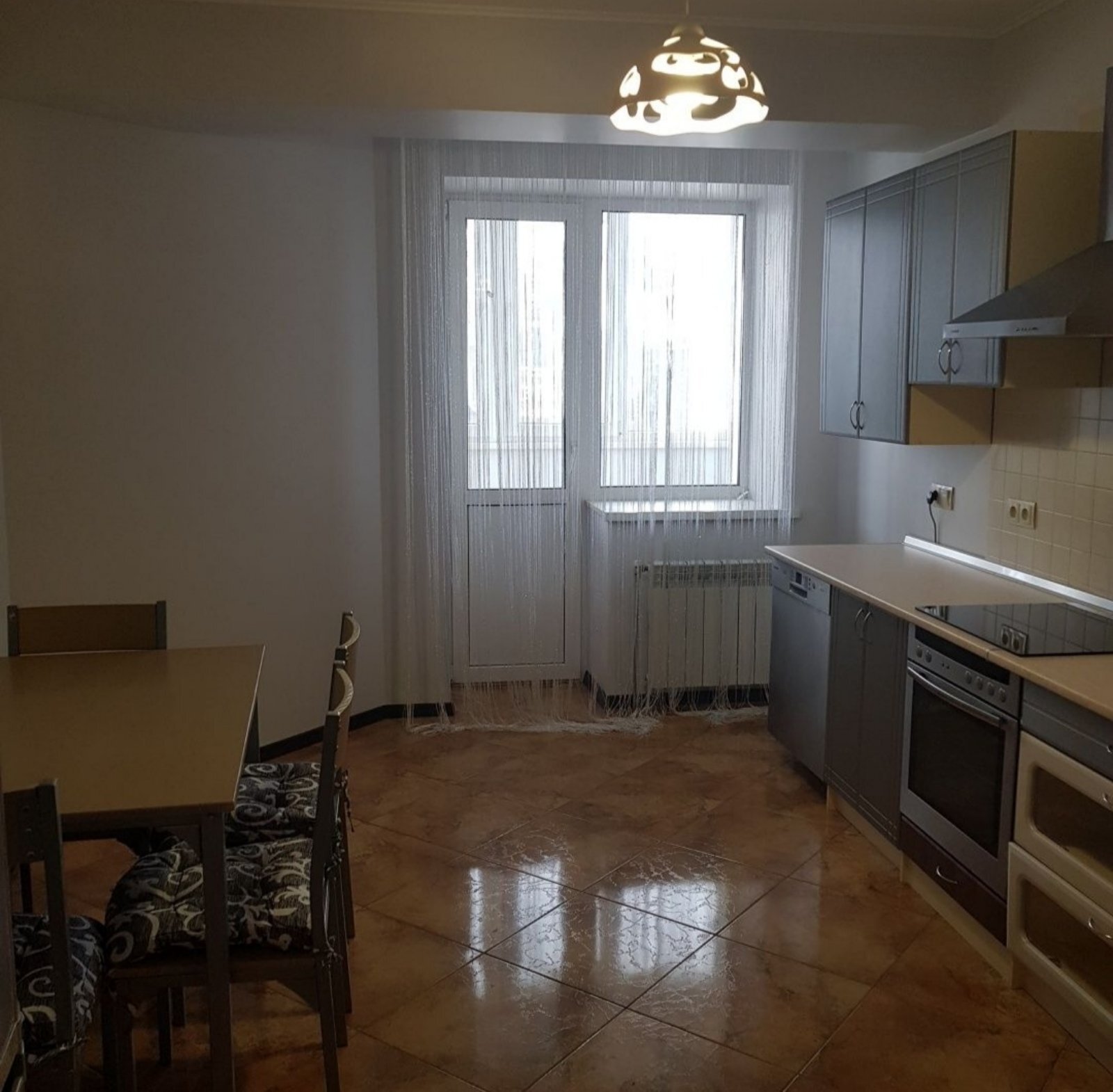 2к квартира в центрі Бучі фото 1 2к квартира в центрі Бучі фото 1
