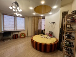 Здам 3-кімнатну квартиру з євроремонтом, вул. Олени Пчілки 2, Позняки. фото 16 Здам 3-кімнатну квартиру з євроремонтом, вул. Олени Пчілки 2, Позняки. фото 16