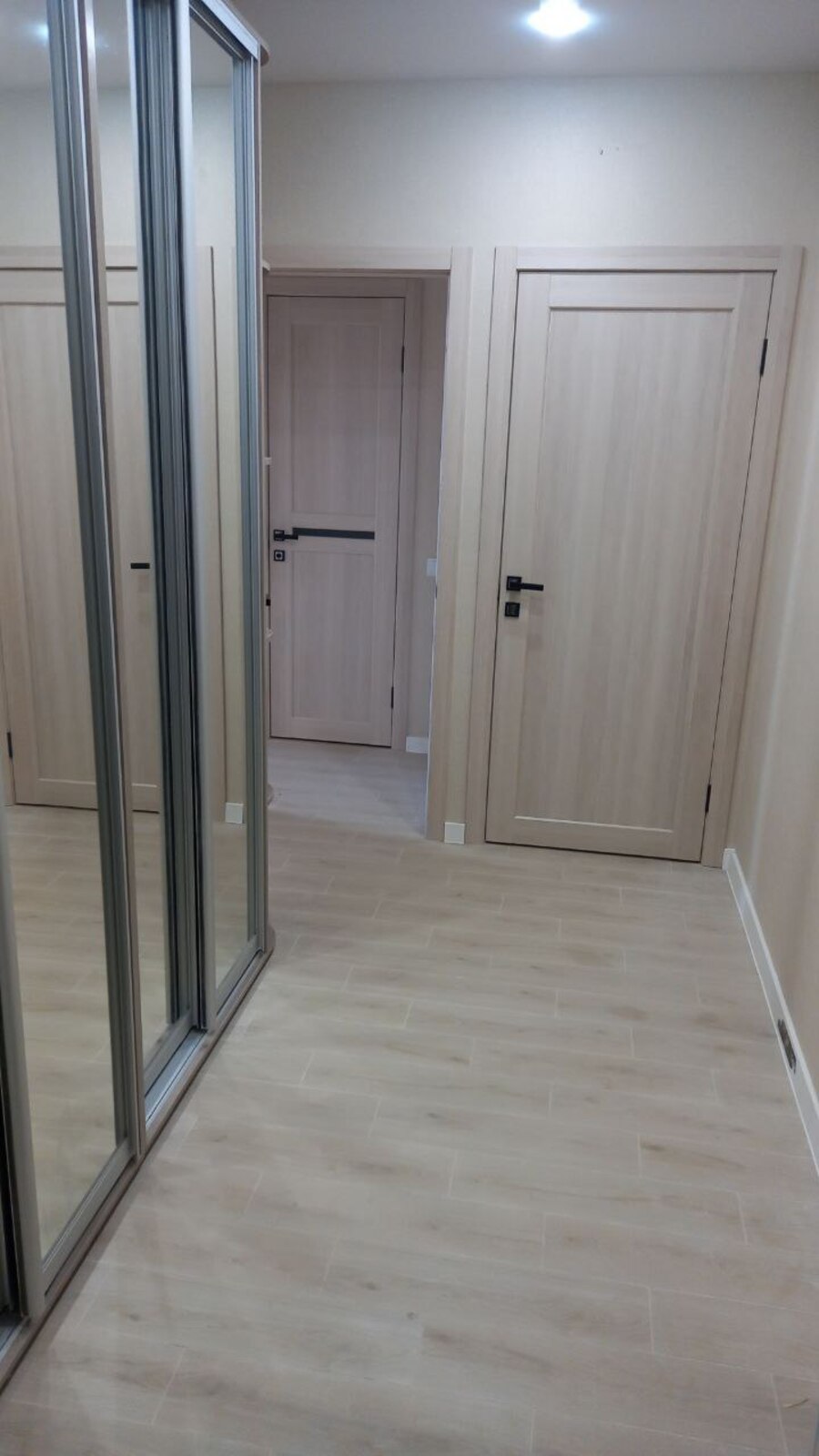 Здам 1-кімнатну квартиру студію в новобудові ЖК 'Сказка' фото 1 Здам 1-кімнатну квартиру студію в новобудові ЖК 'Сказка' фото 1