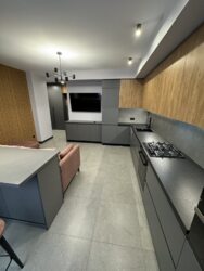   -, -, , ѳ  ., 28  7