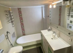 ���� 4� ��������� �������� �� 8� ������� ���� 7